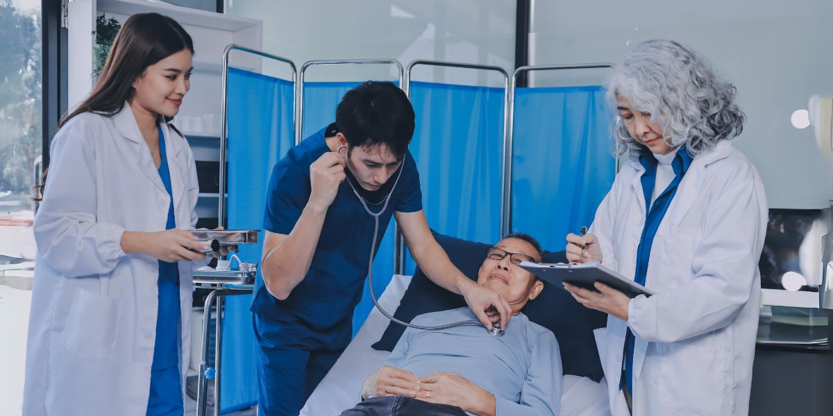 Difference Between Heart Attack And Cardiac Arrest Explained​