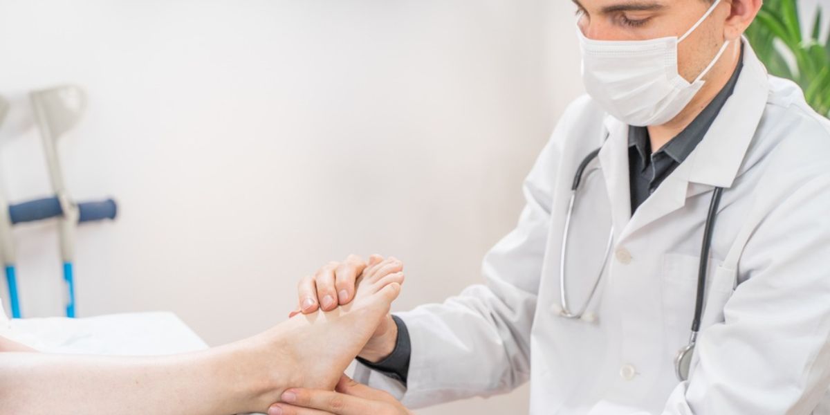 What Doctor To See For Heel Pain?